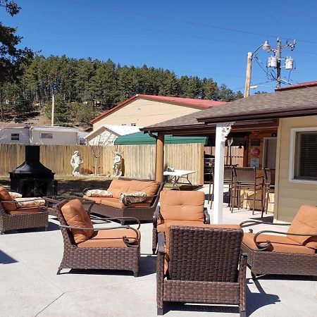Harney Peak Inn Hill City Exterior foto